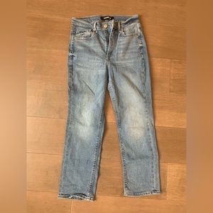 Express High Rise Cropped Straight Jeans Size 6